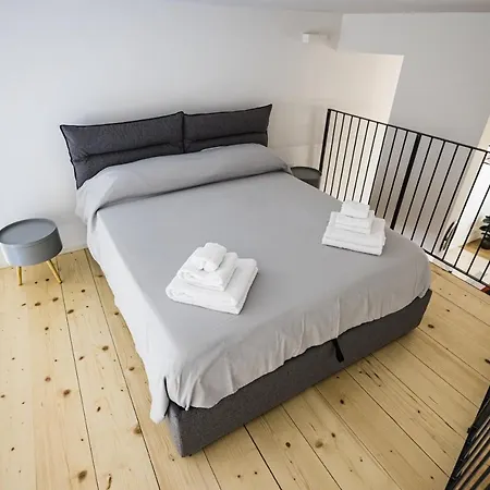 Loft La Sedia Rossa - Centro Storico Apartamento Milão Exterior foto