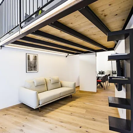 Loft La Sedia Rossa - Centro Storico Apartamento Milão Exterior foto