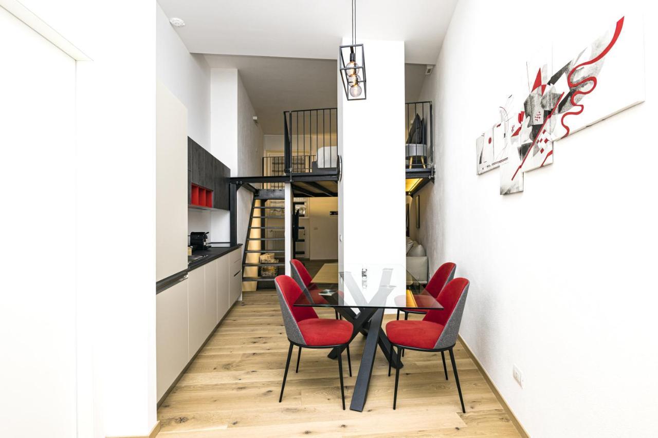 Loft La Sedia Rossa - Centro Storico * Milão